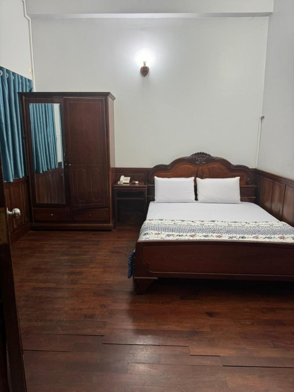 Song Cau Hotel Хошимин Екстериор снимка