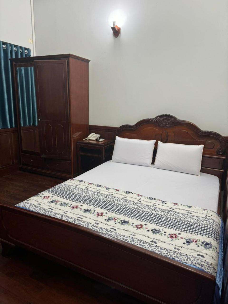 Song Cau Hotel Хошимин Екстериор снимка